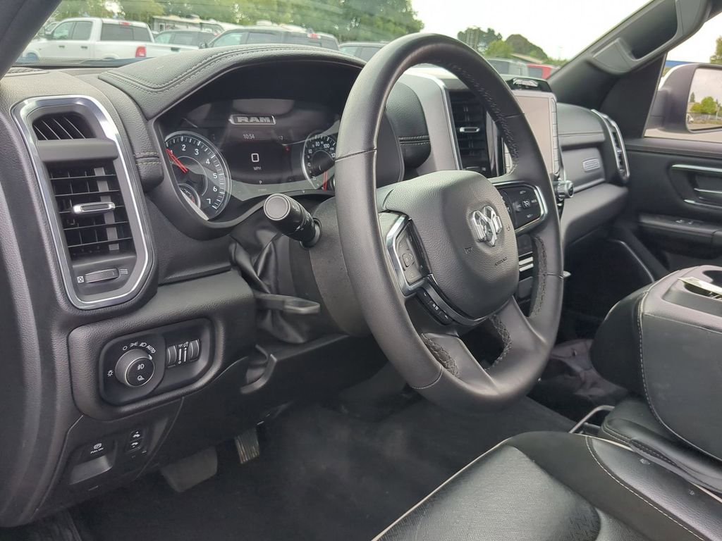 Used 2025 RAM 1500 Laramie image 19