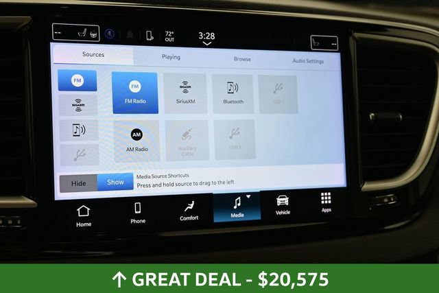 Used 2023 Chrysler Pacifica Touring-L FWD image 29