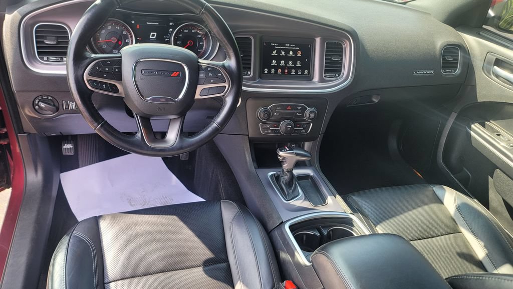 Used 2021 Dodge Charger SXT w/ Leather Interior Group RWD image 24