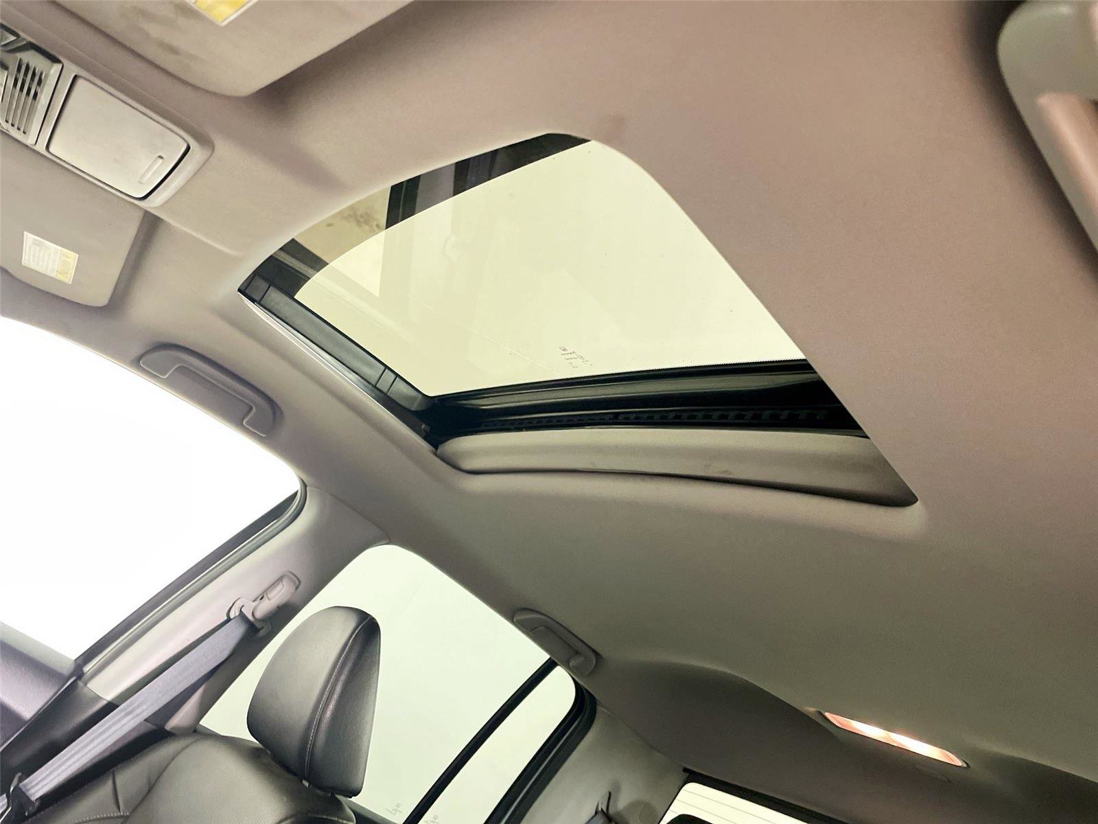 Used 2017 Honda Ridgeline RTL-E image 17