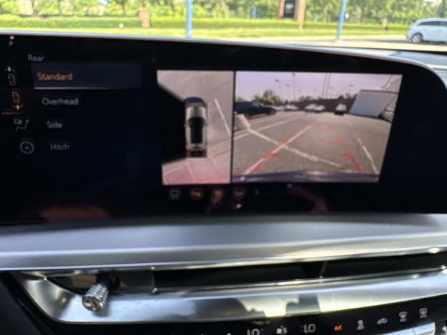 New 2026 Cadillac Lyriq Sport AWD/4WD image 22