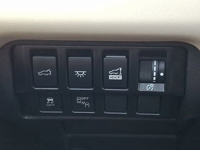 Used 2022 Subaru Ascent Touring image 27