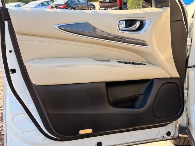 Used 2020 INFINITI QX60 Luxe image 25