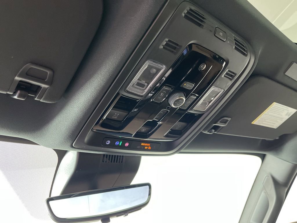 New 2026 Chevrolet Tahoe High Country image 30