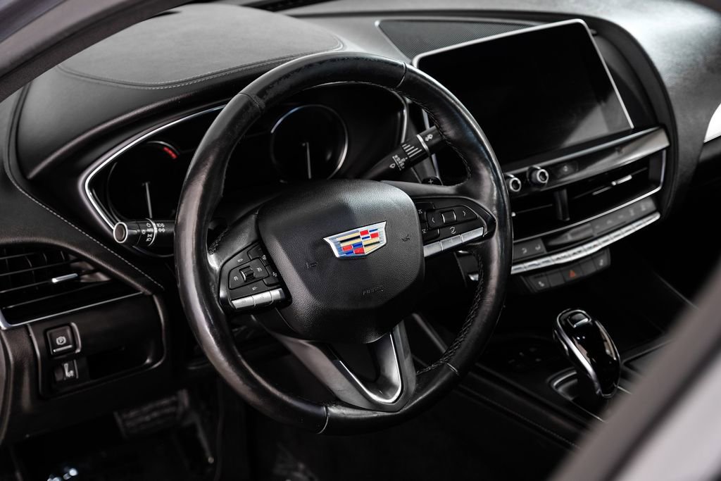 Used 2021 Cadillac CT5 Luxury w/ Cold Weather Package image 12