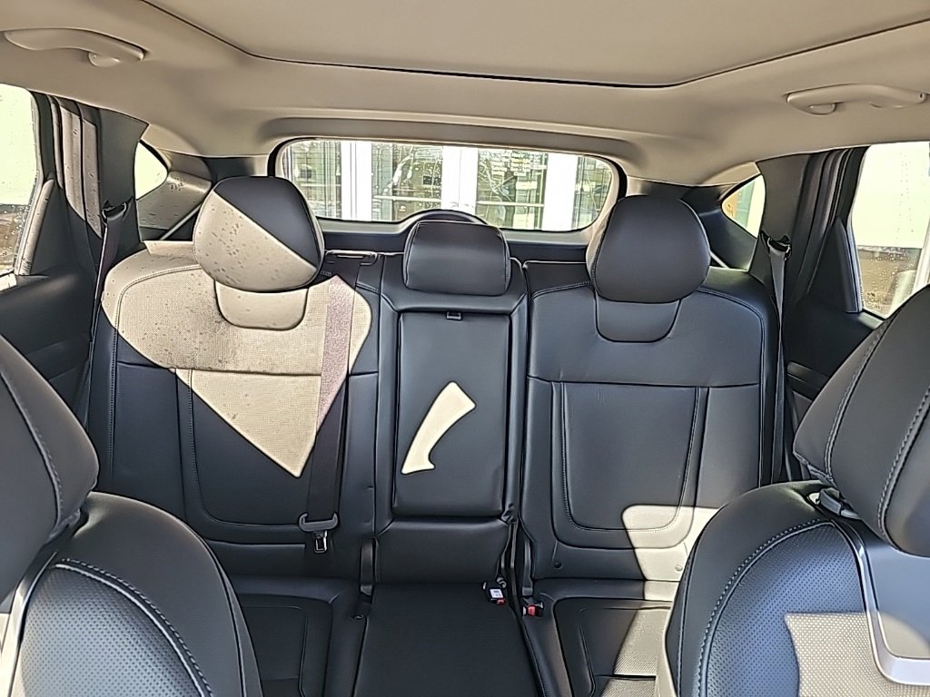 New 2026 Hyundai Tucson Limited image 30