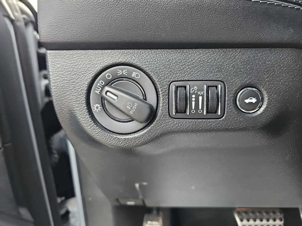 Used 2022 Dodge Challenger R/T Scat Pack w/ Plus Package image 31