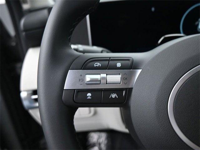 New 2026 Hyundai Tucson SEL image 17