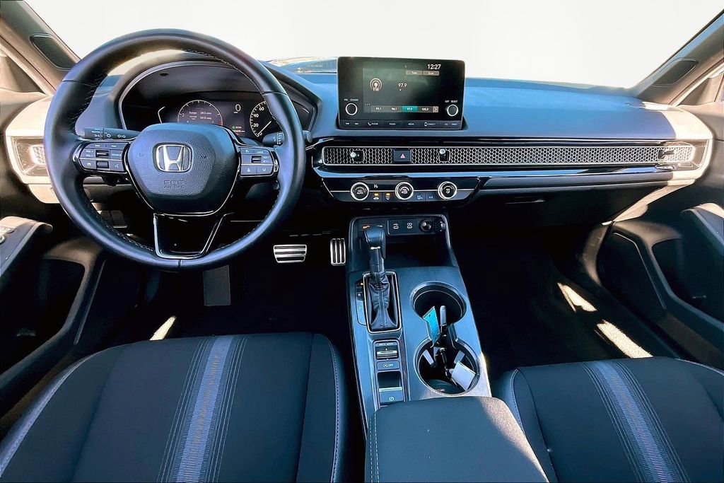 Used 2025 Honda Civic Sport image 8