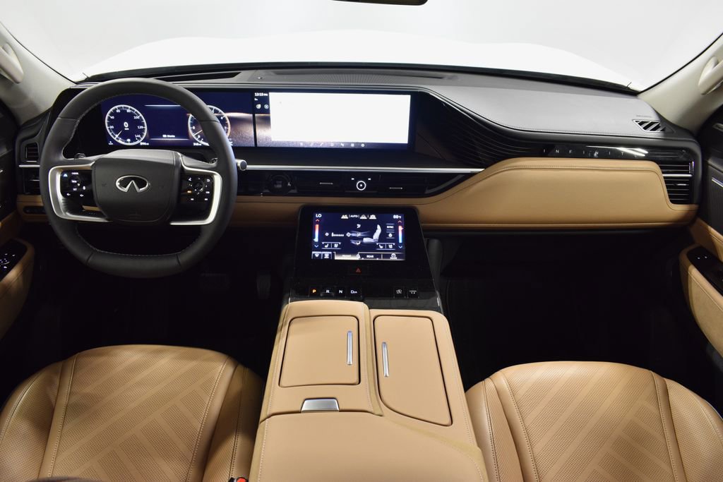 New 2026 INFINITI QX80 Luxe image 14