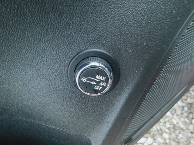 Used 2021 Buick Envision Essence image 24