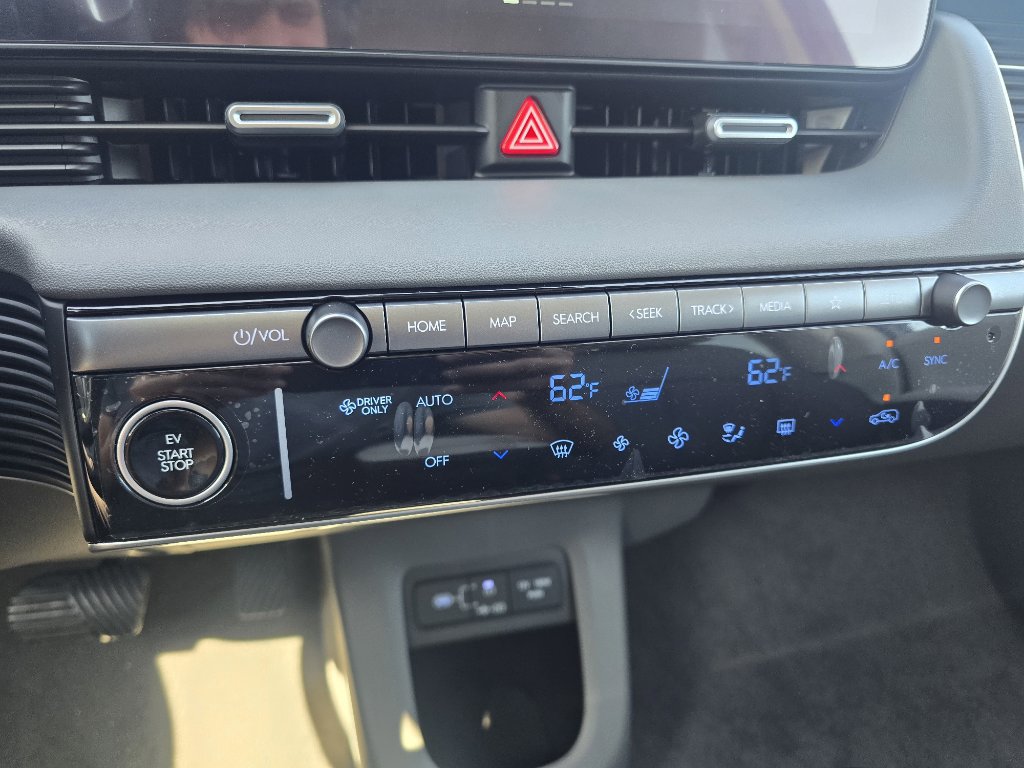 New 2025 Hyundai Ioniq 5 SEL image 22
