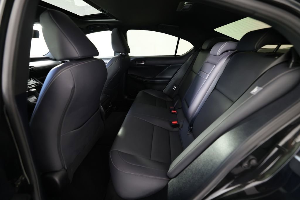 Used 2024 Lexus IS 300 w/ Premium Package RWD image 13