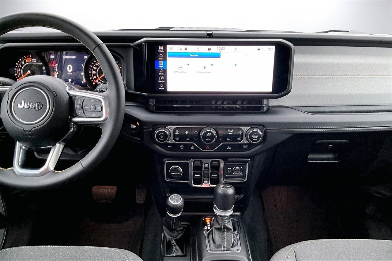 Certified 2024 Jeep Wrangler Sahara image 12