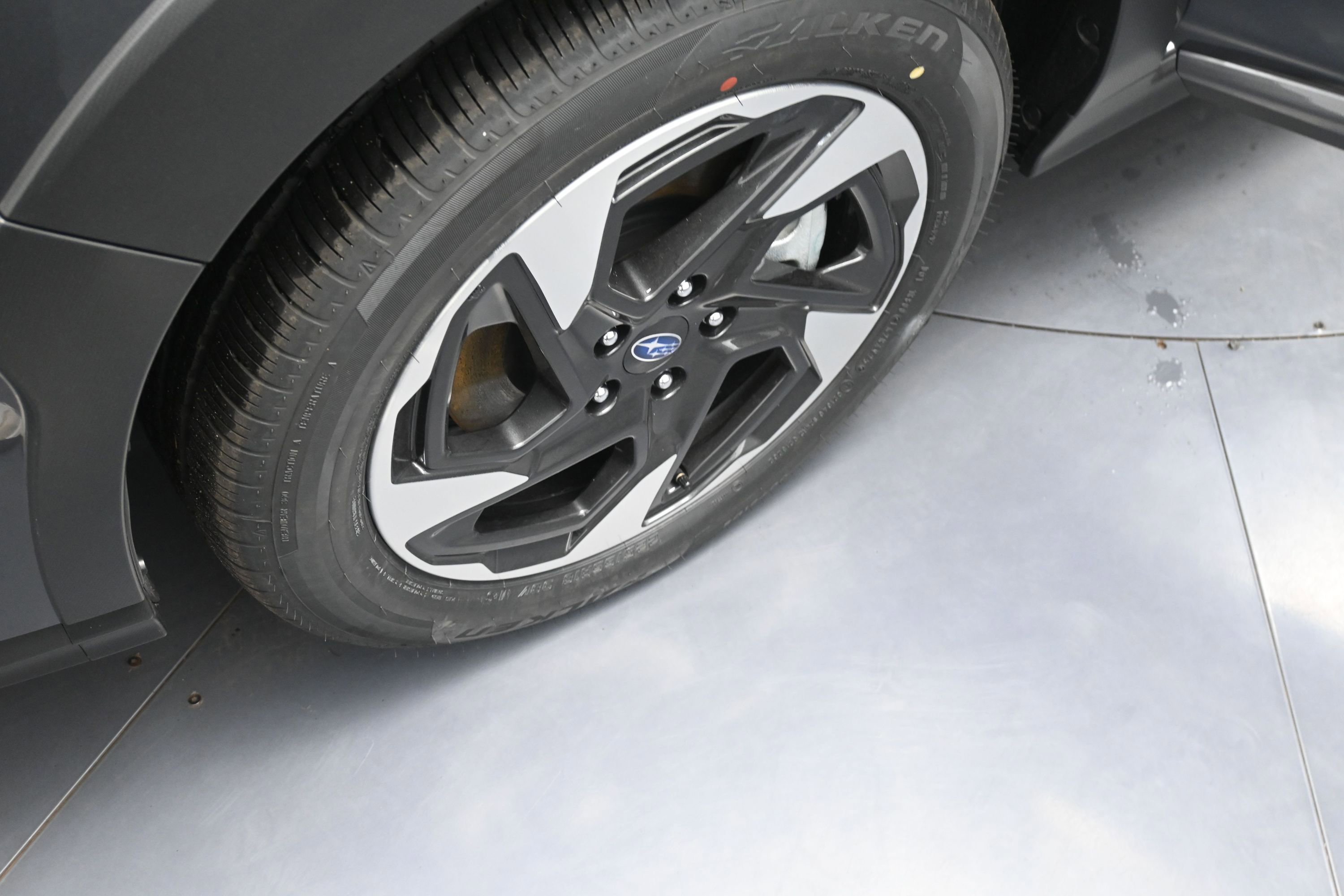 New 2026 Subaru Crosstrek 2.5i Limited AWD/4WD image 17