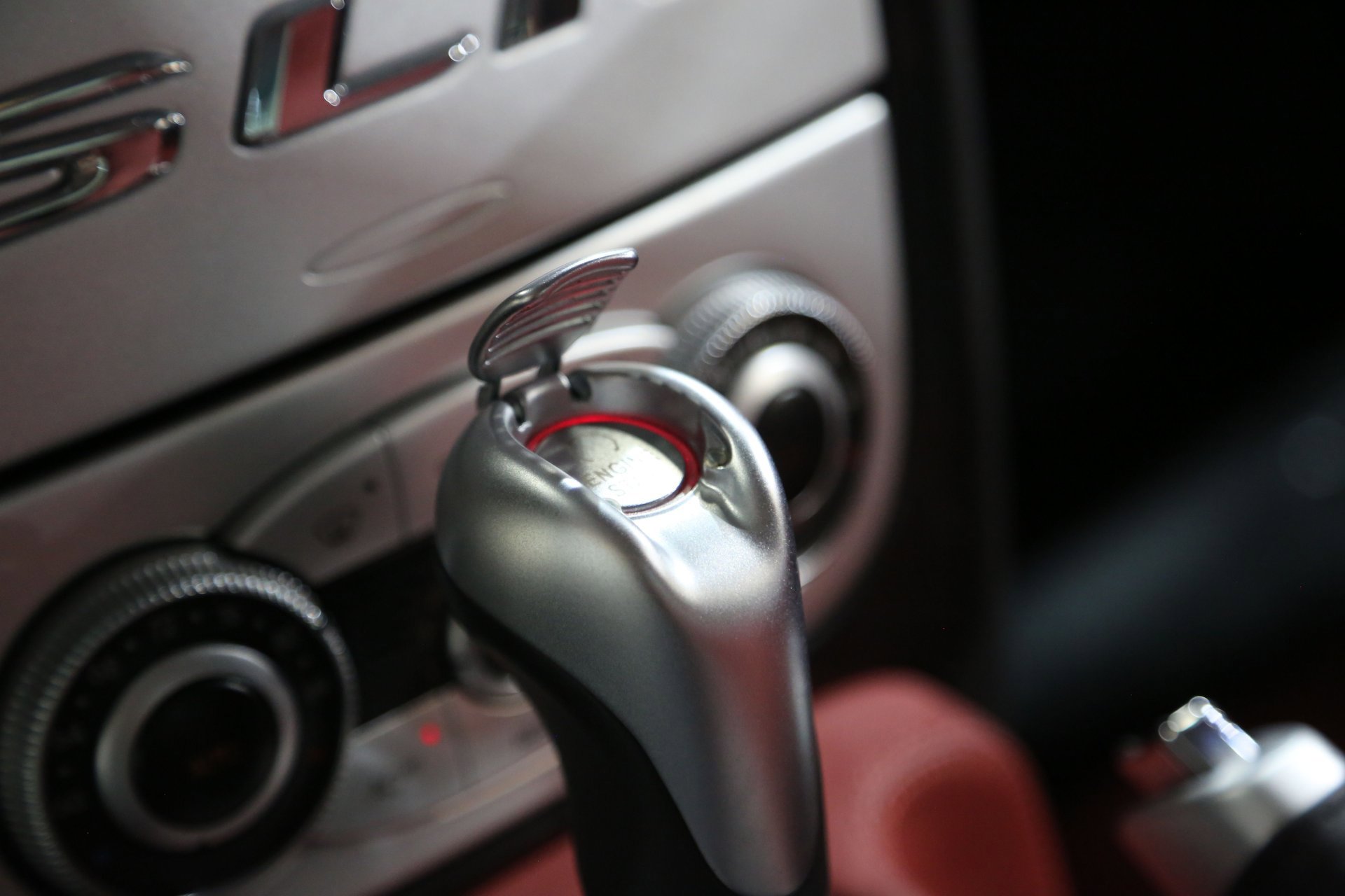 Used 2006 Mercedes-Benz SLR image 27