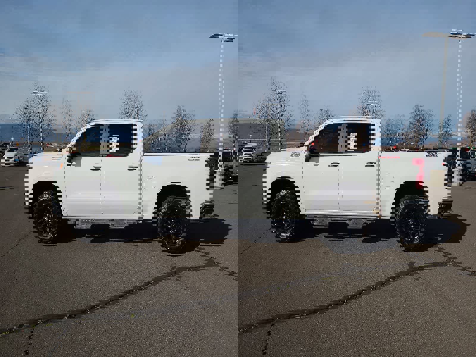 Used 2019 Chevrolet Silverado 1500 LT Trail Boss image 11