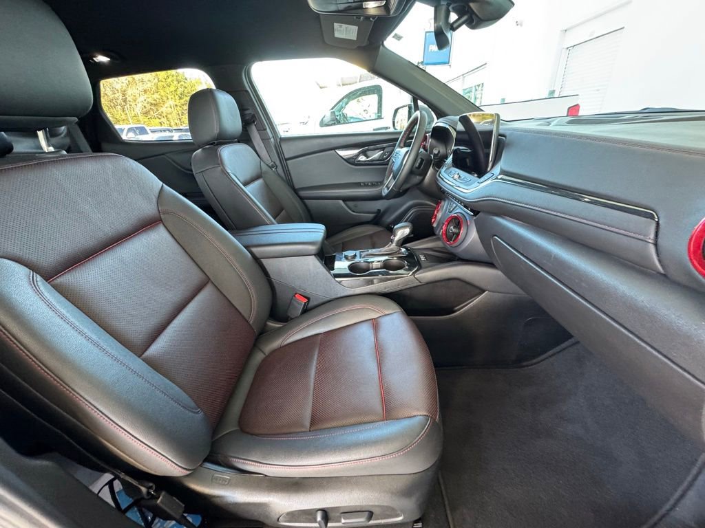 Used 2025 Chevrolet Blazer RS image 16