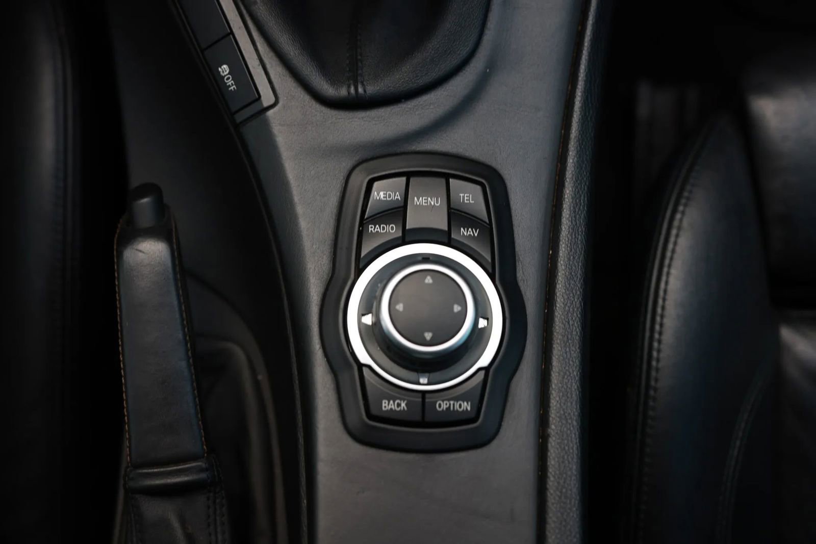 Used 2011 BMW M3 Coupe RWD image 41