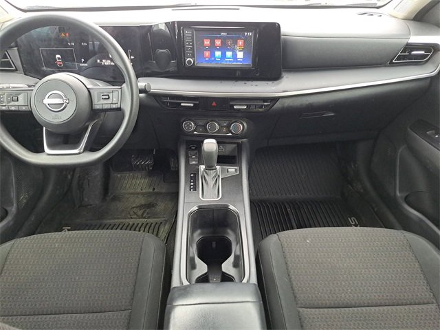 Used 2025 Nissan Kicks S image 10