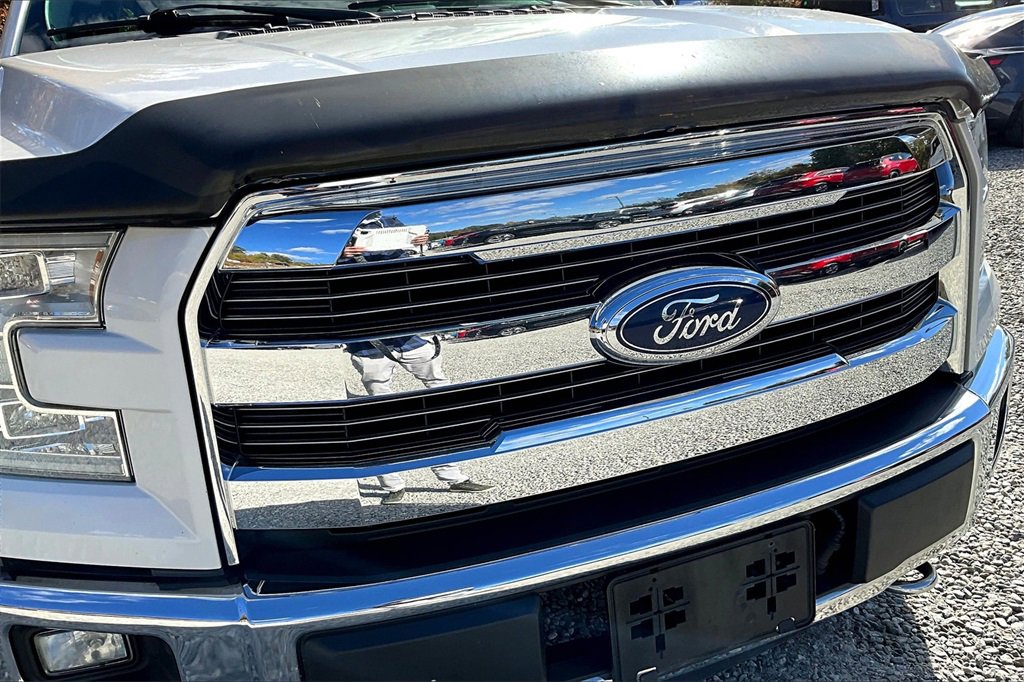 Used 2016 Ford F150 Lariat w/ Equipment Group 502A Luxury image 26