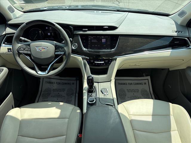 Certified 2022 Cadillac XT6 Premium Luxury w/ Technology Package FWD image 11