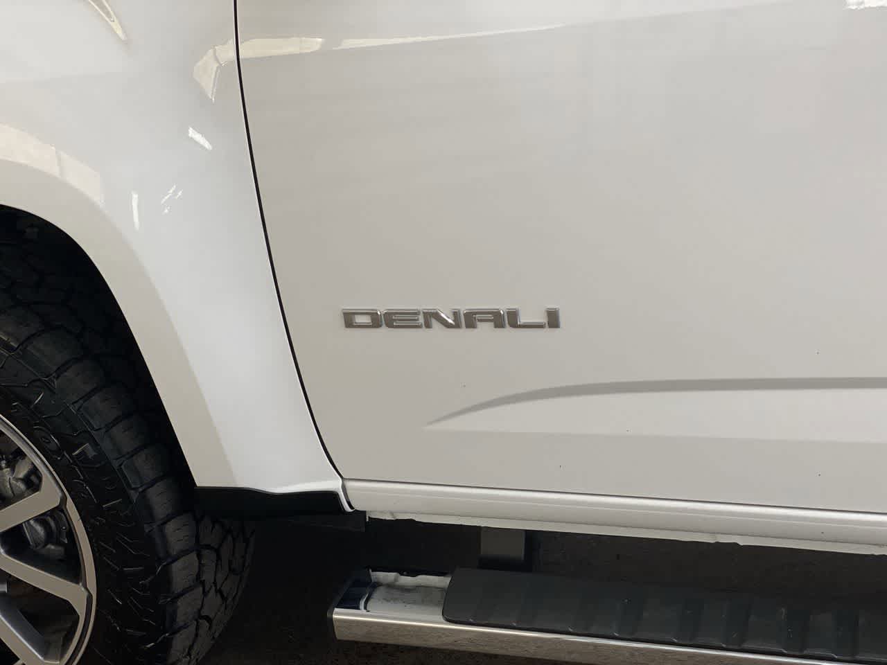 Used 2019 GMC Canyon Denali AWD/4WD image 10