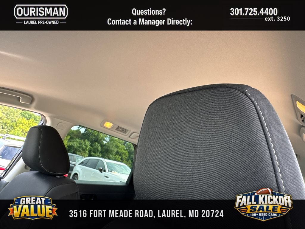 Used 2025 Nissan Pathfinder SV AWD/4WD image 16