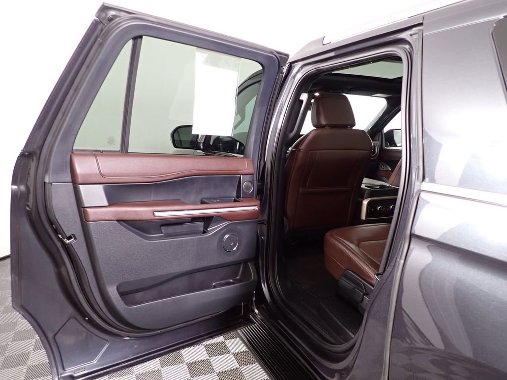 Used 2024 Ford Expedition Max Limited image 38