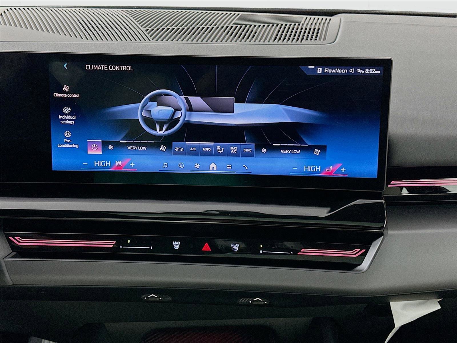 Used 2025 BMW 530i xDrive w/ Premium Package image 16