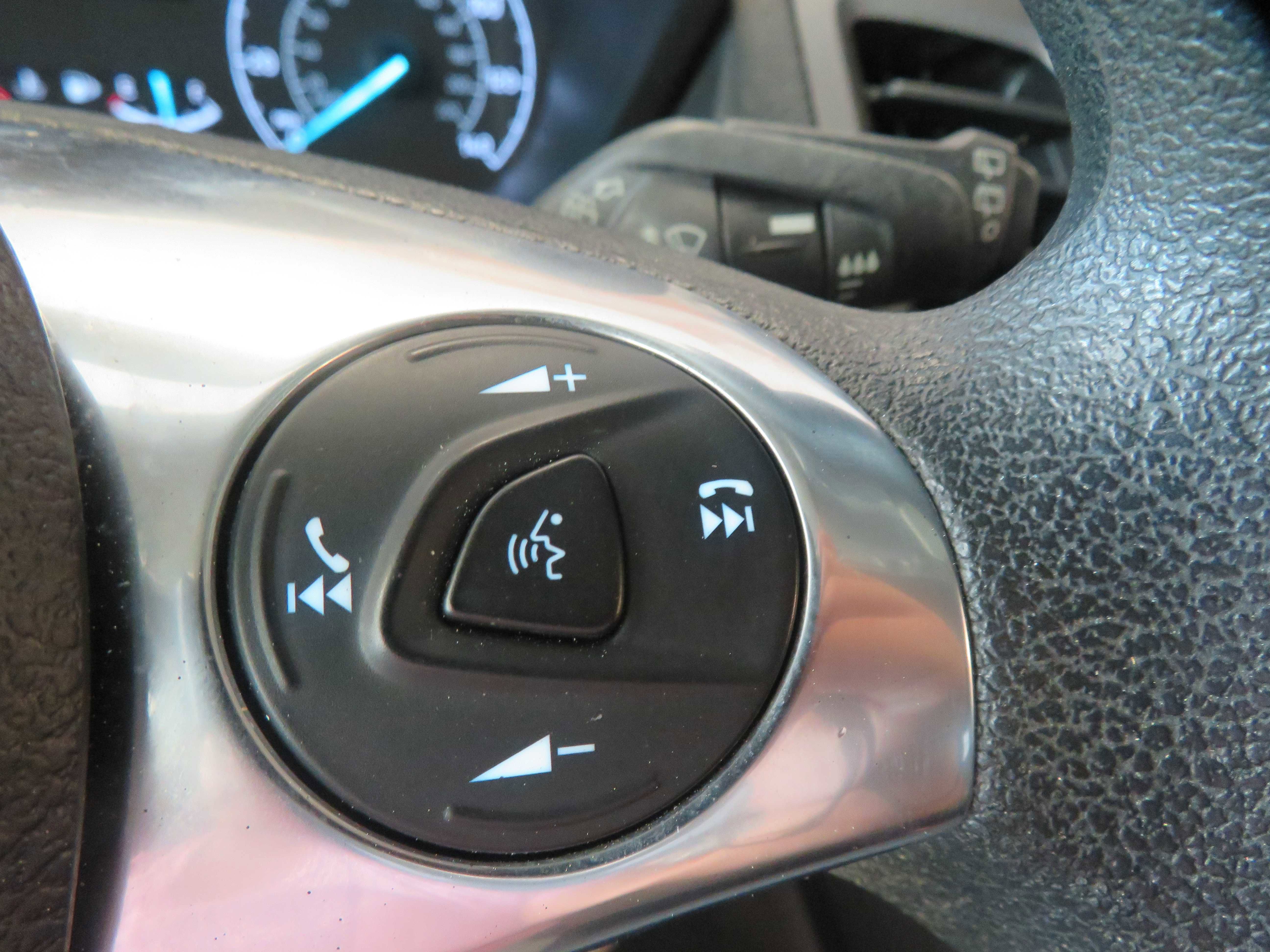 Used 2020 Ford Transit Connect XL image 43