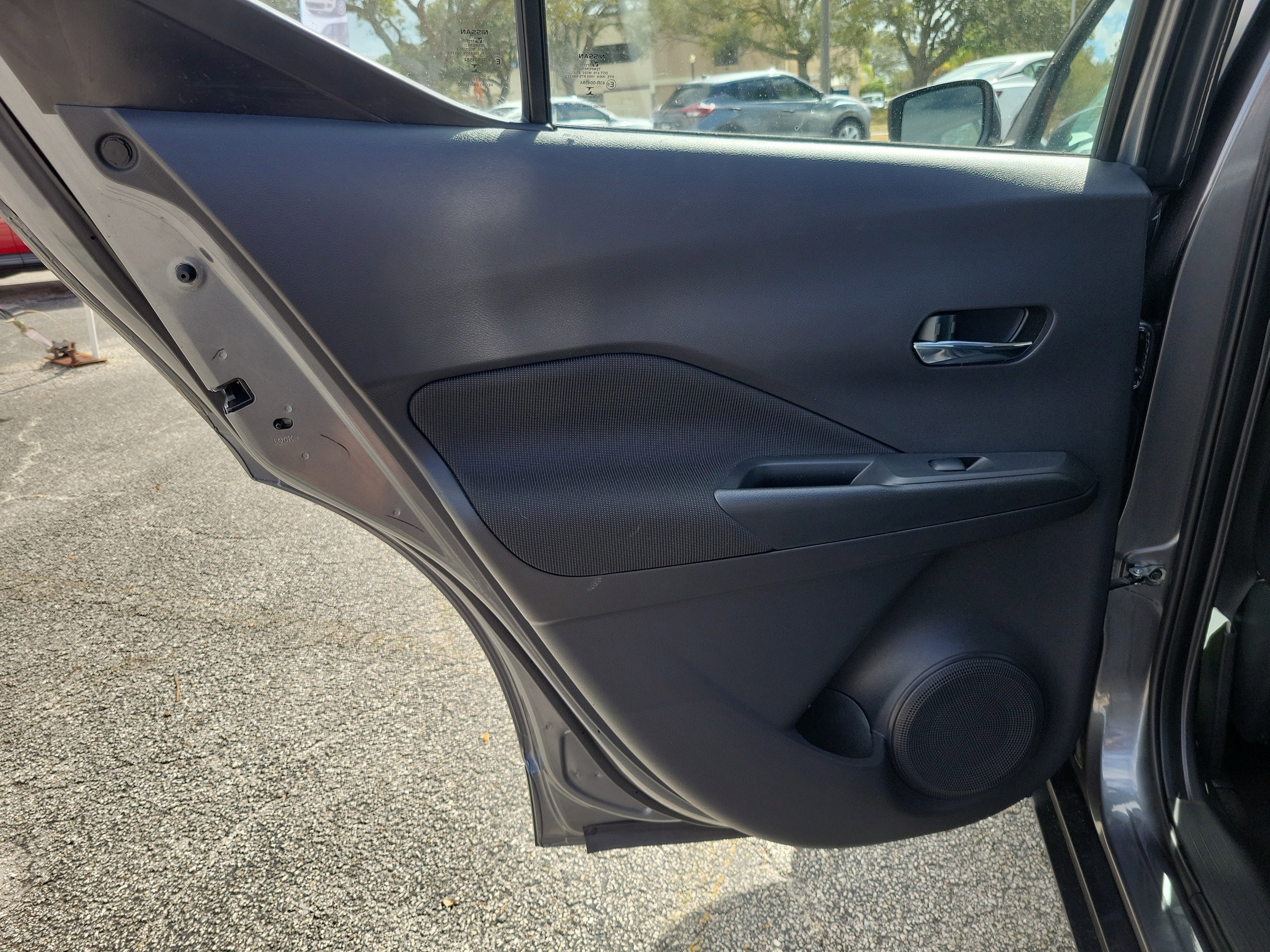 Used 2023 Nissan Kicks SV FWD image 10