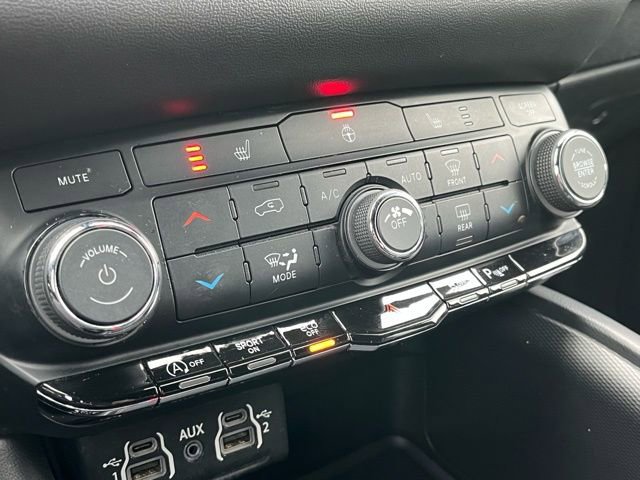 Used 2022 Dodge Durango GT image 18