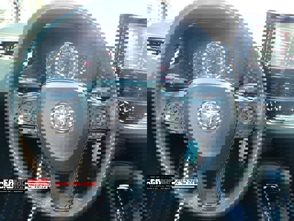 Used 2021 Toyota Corolla LE w/ Carpet Mat Package (TMS) image 13