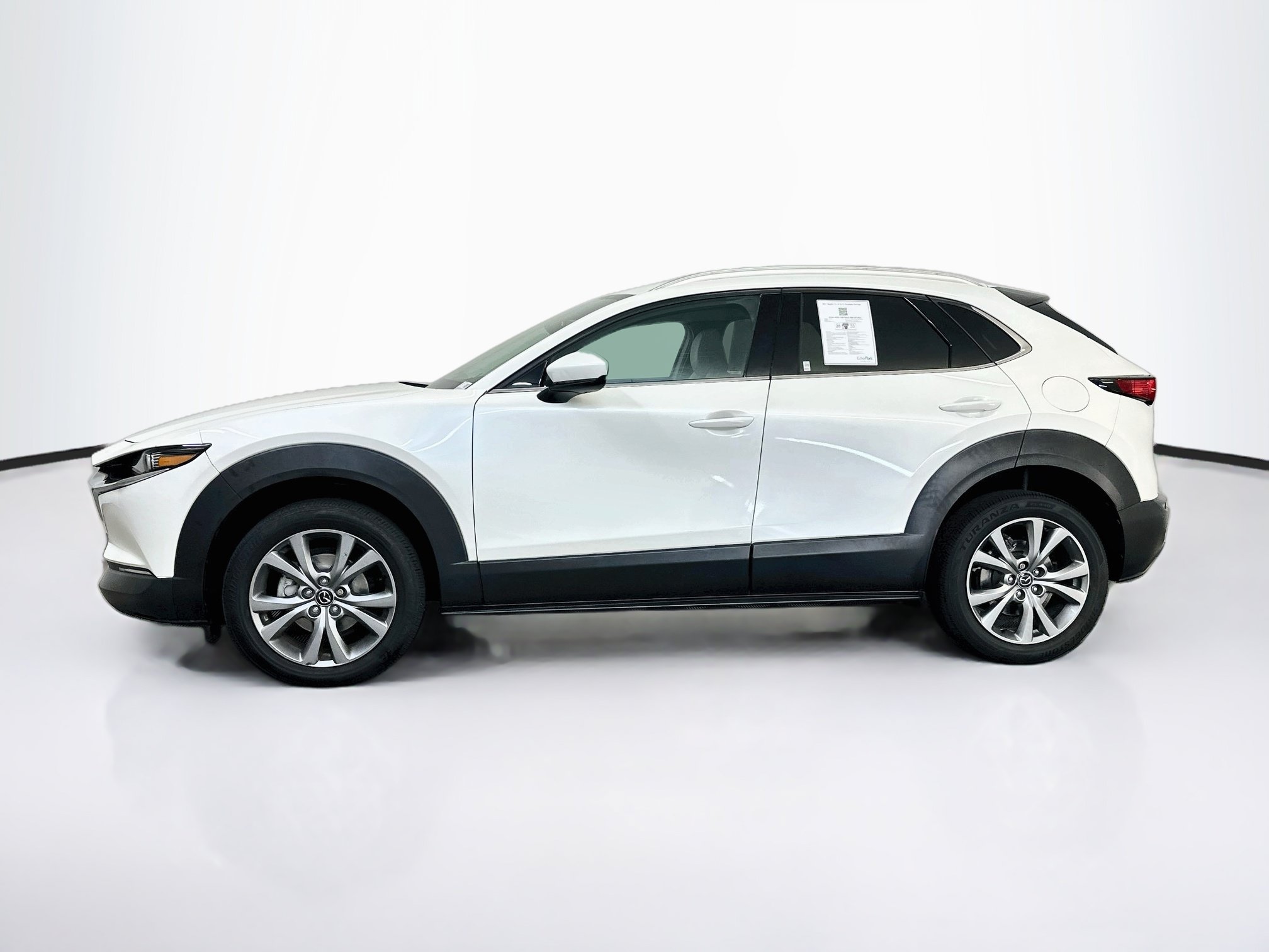 Used 2023 MAZDA CX-30 AWD 2.5 S w/ Premium Package image 4
