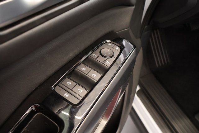 New 2026 Nissan Pathfinder SL image 10