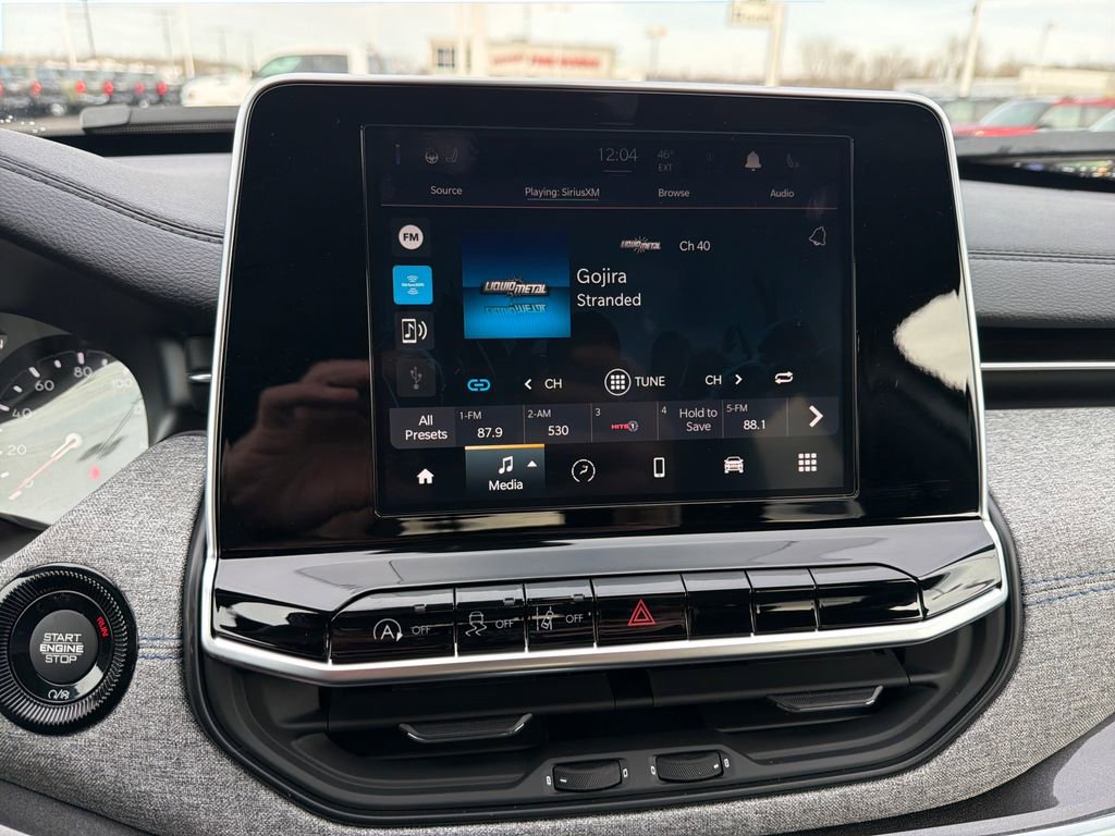 New 2026 Jeep Compass Latitude image 18