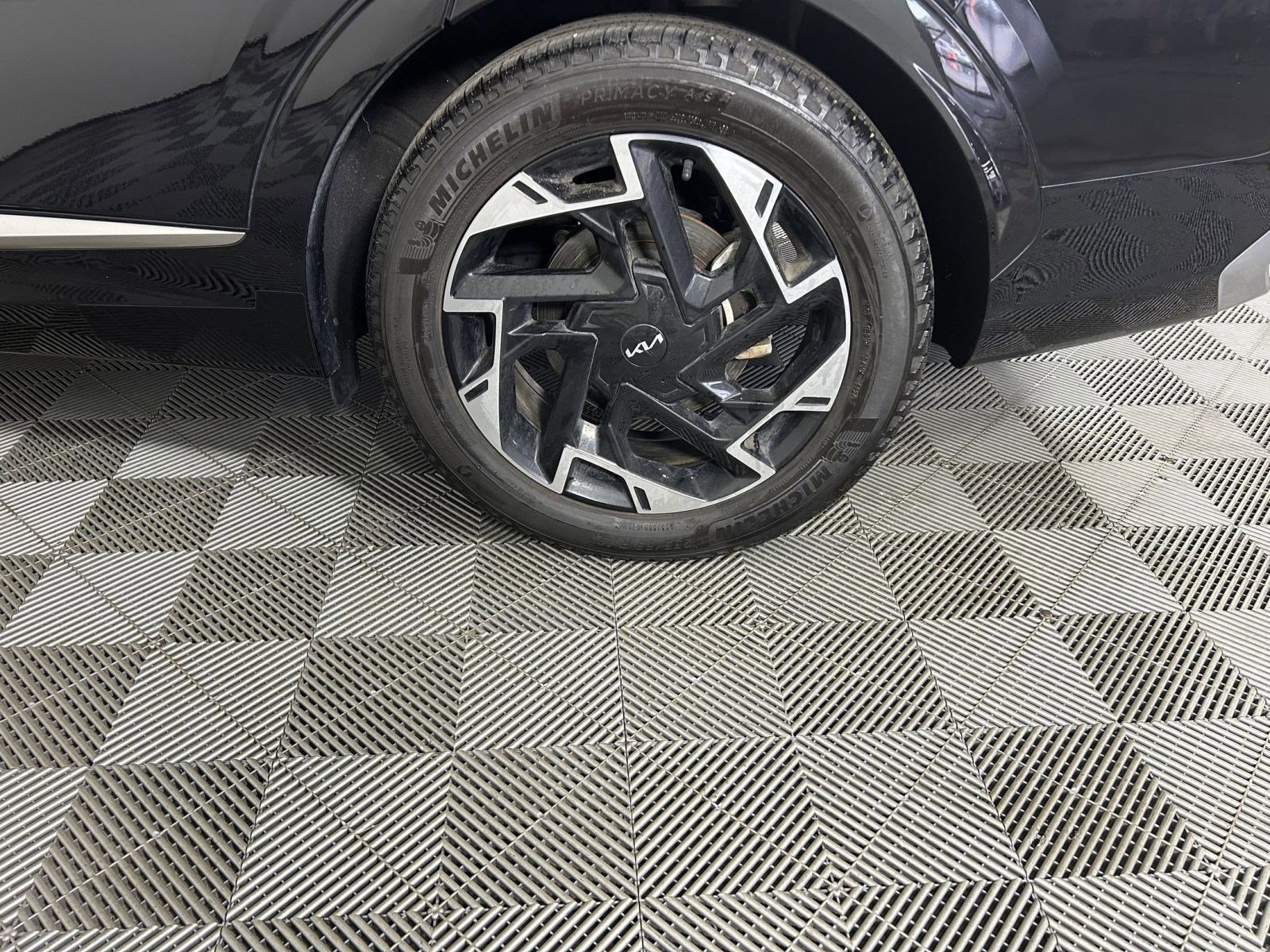 Certified 2024 Kia Sportage SX image 31