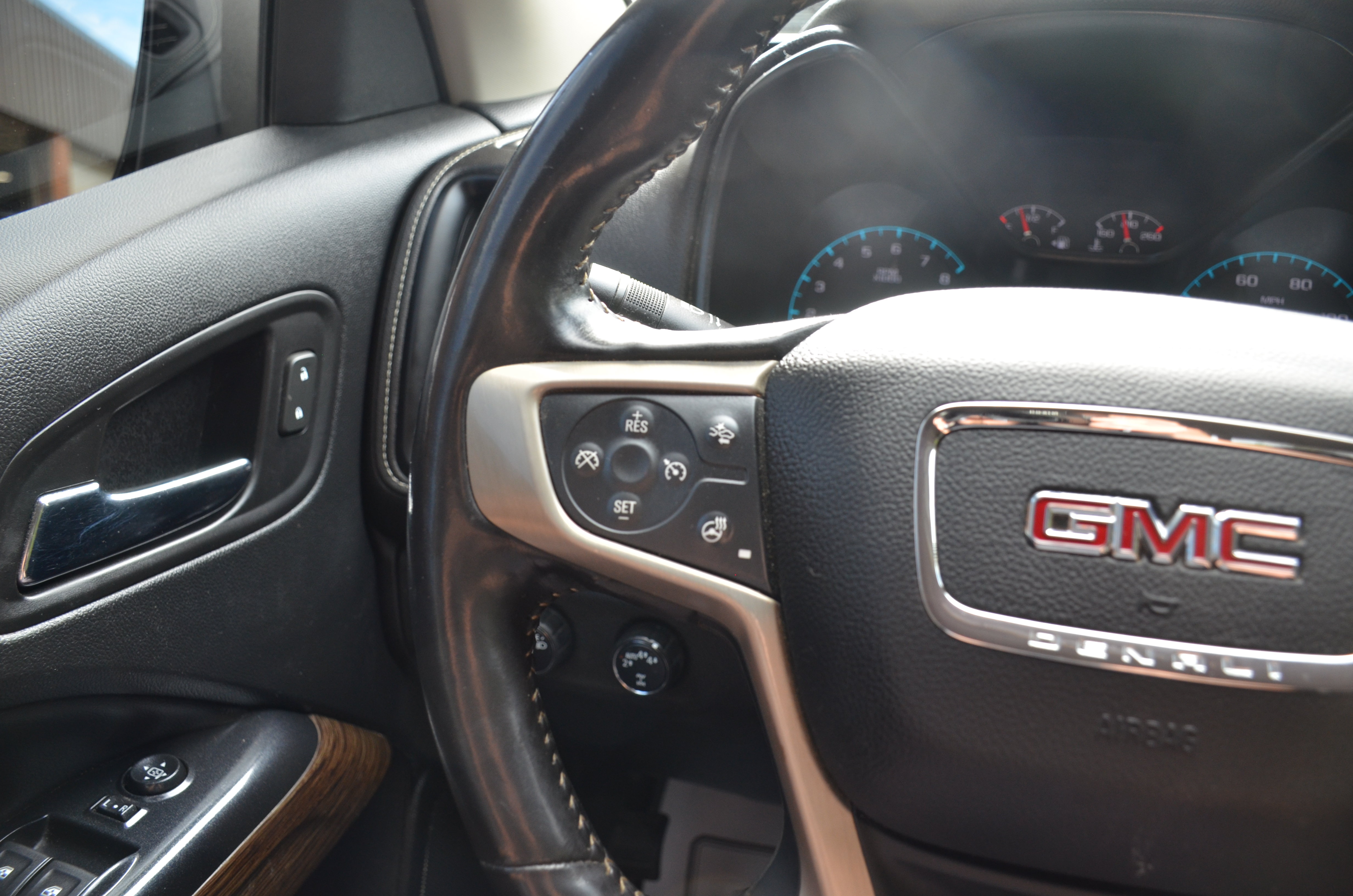 Used 2020 GMC Canyon Denali AWD/4WD image 57