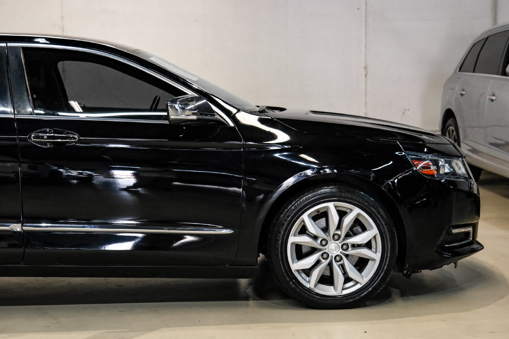 Used 2016 Chevrolet Impala LTZ FWD image 13