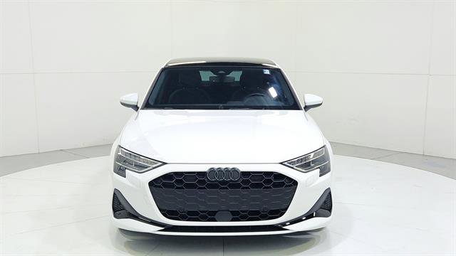 Used 2025 Audi A3 2.0T Premium Plus image 2