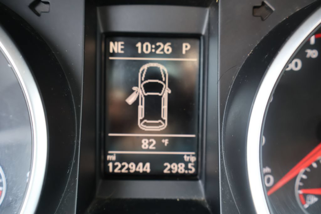 Used 2013 Volkswagen GTI Driver's Edition FWD image 26