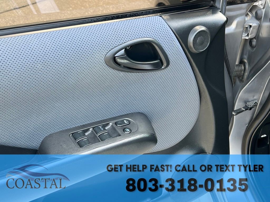 Used 2008 Honda Fit Sport image 7