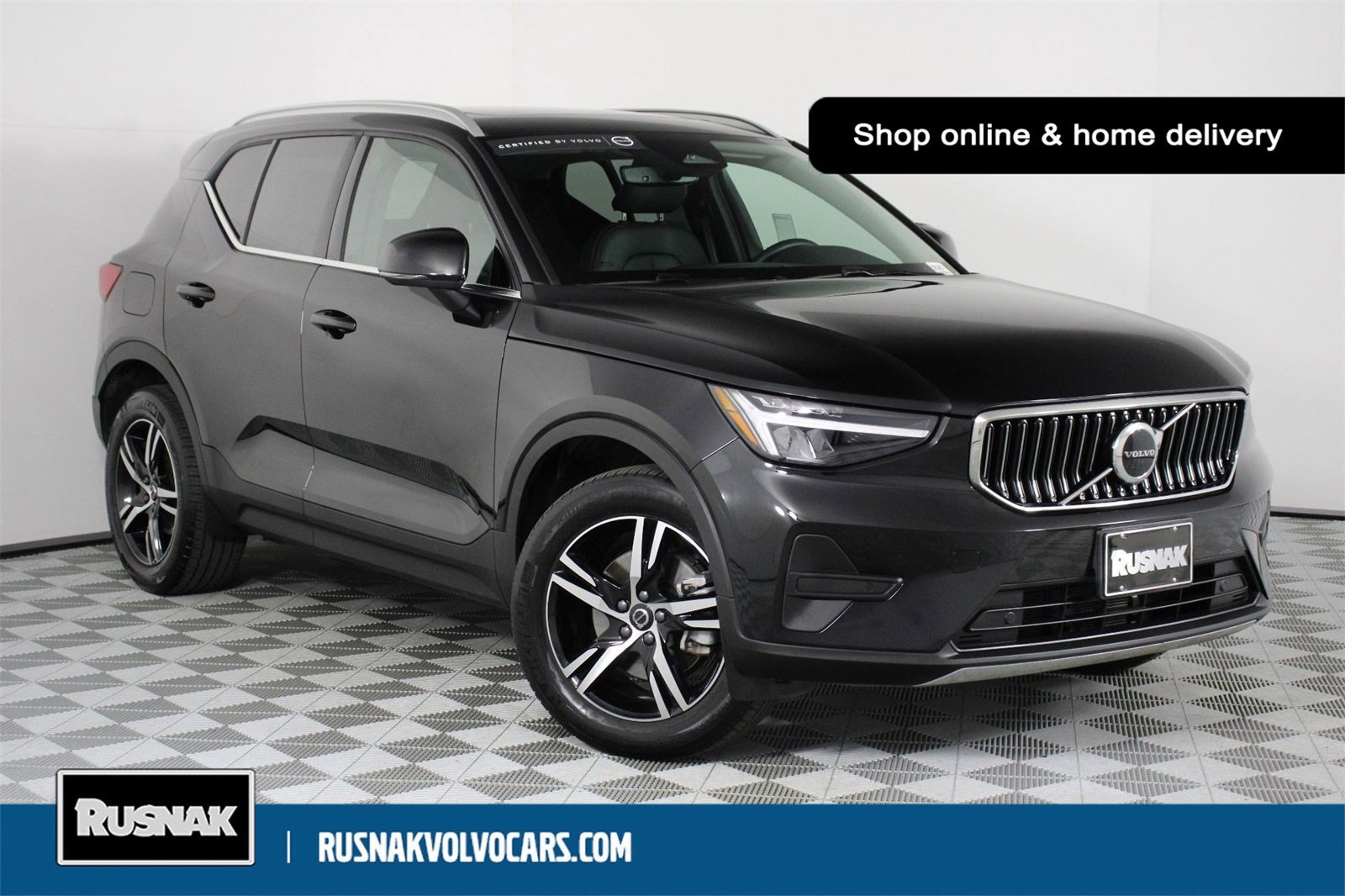 Certified 2025 Volvo XC40 B5 Core