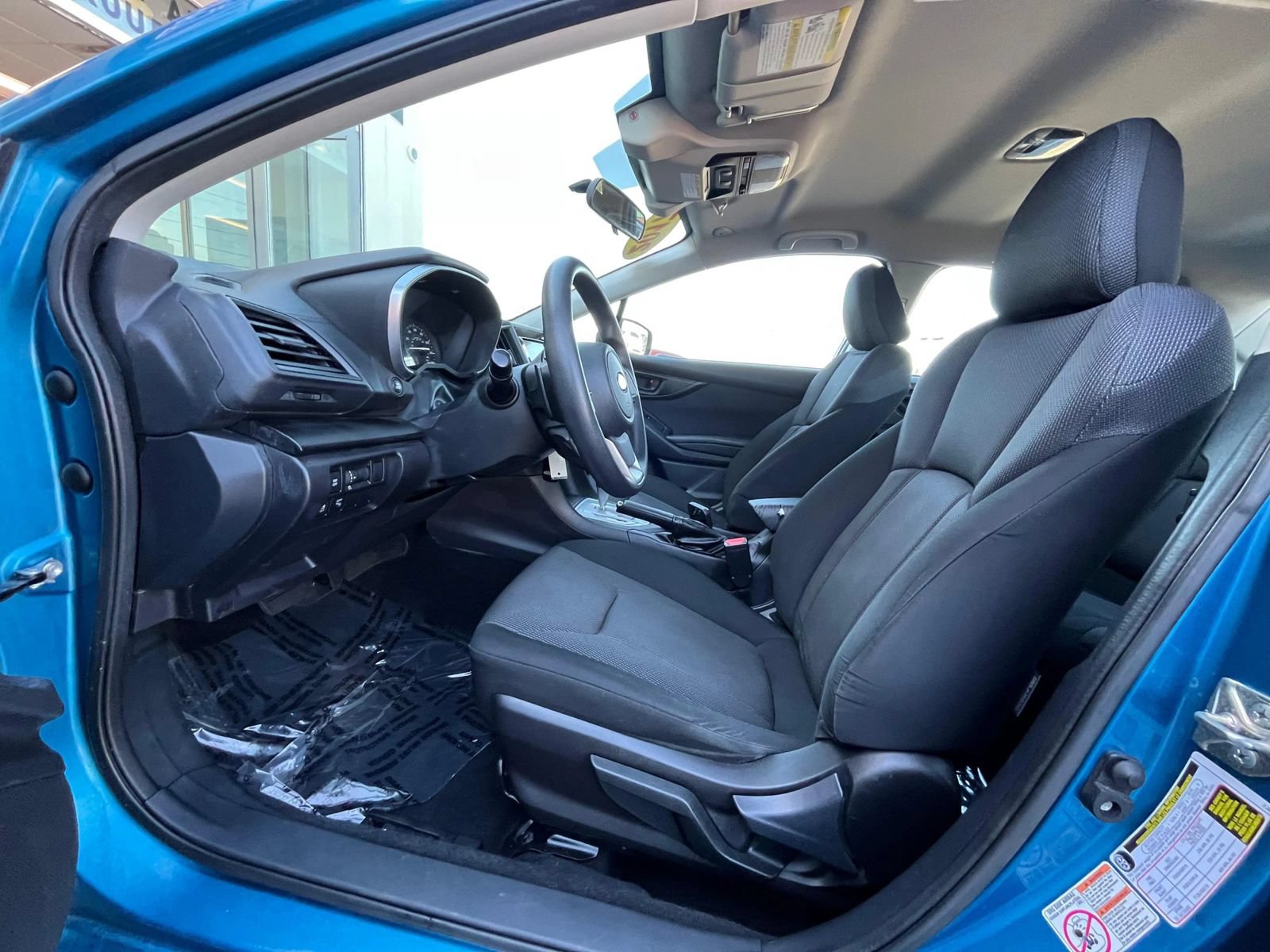 Used 2017 Subaru Impreza 2.0i Premium w/ BSD & Rcta/SRF/Eyesight AWD/4WD image 26