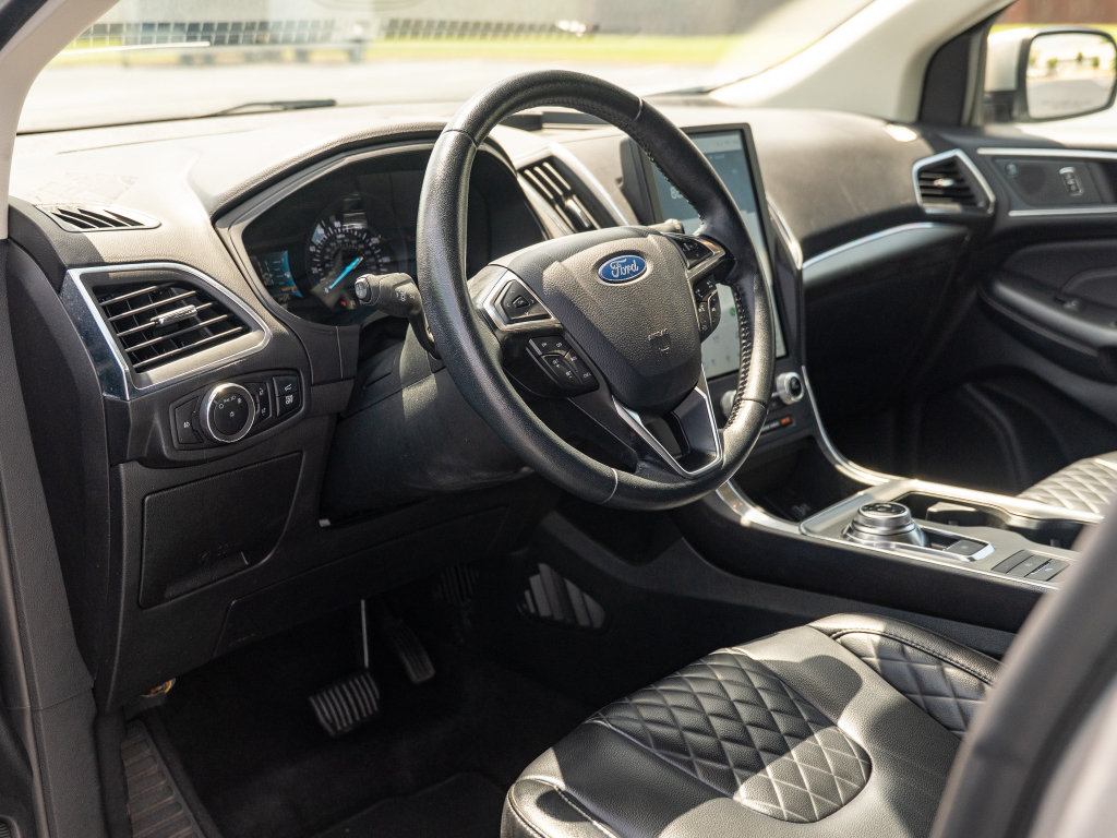 Used 2024 Ford Edge Titanium AWD/4WD image 11