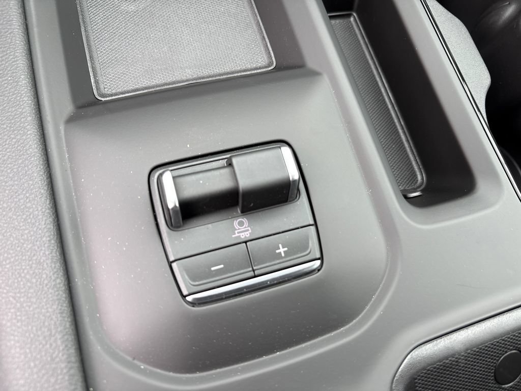 New 2026 GMC Sierra 2500 AT4 w/ AT4 Premium Plus Package AWD/4WD image 25