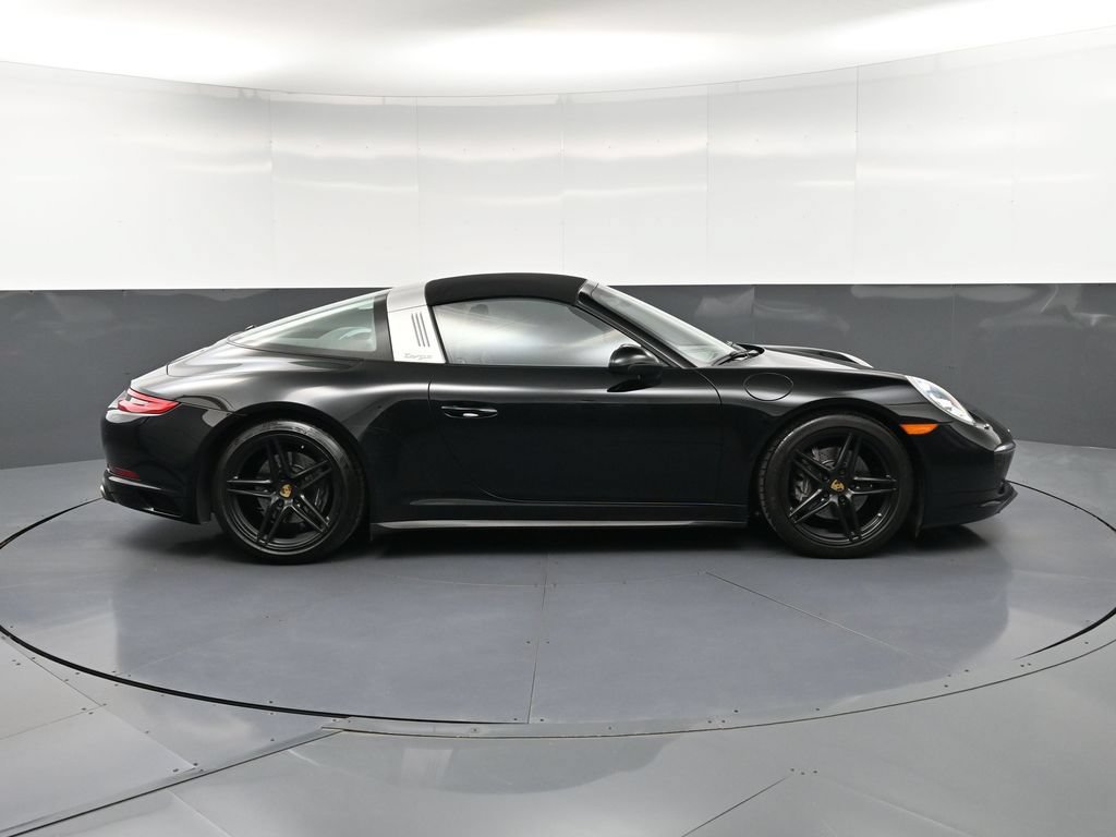 Certified 2017 Porsche 911 Targa 4 AWD/4WD image 9