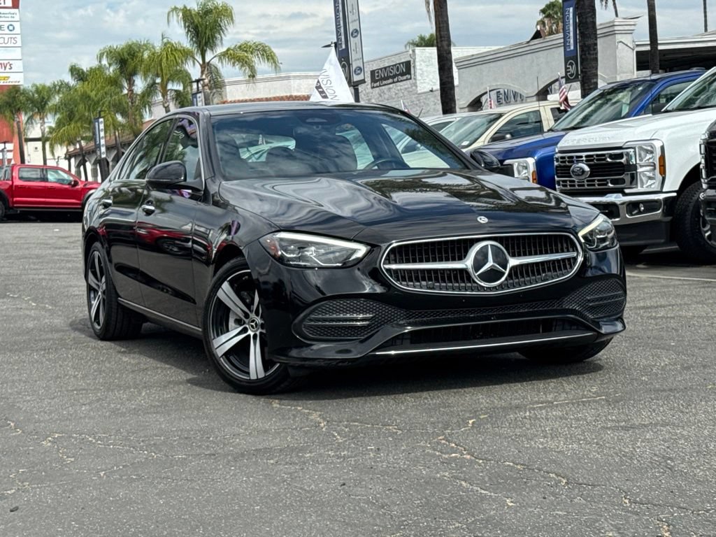 Used 2022 Mercedes-Benz C 300 Sedan image 3