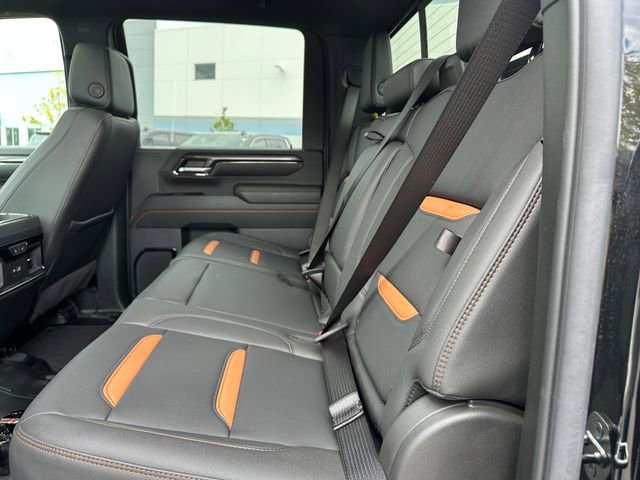 Used 2024 GMC Sierra 2500 AT4 w/ AT4 Premium Plus Package image 10